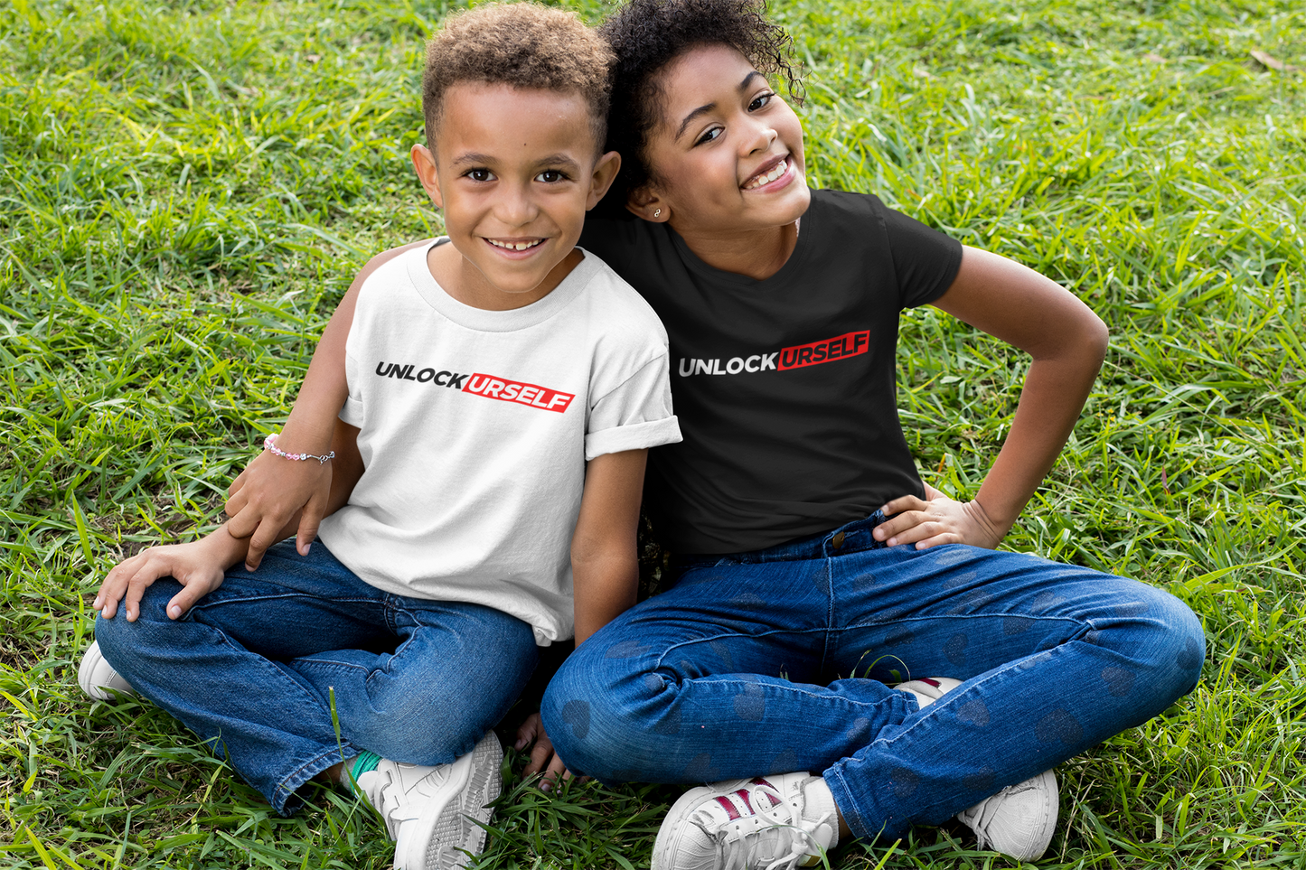 Toddler’s Unisex Short Sleeve T-Shirt (Boy/Girl)- Black/White